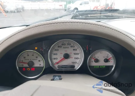 2005 Ford F-150 Fx4/Lariat/Xlt из США, поврежденный, VIN 1FTPW145X5KE27822